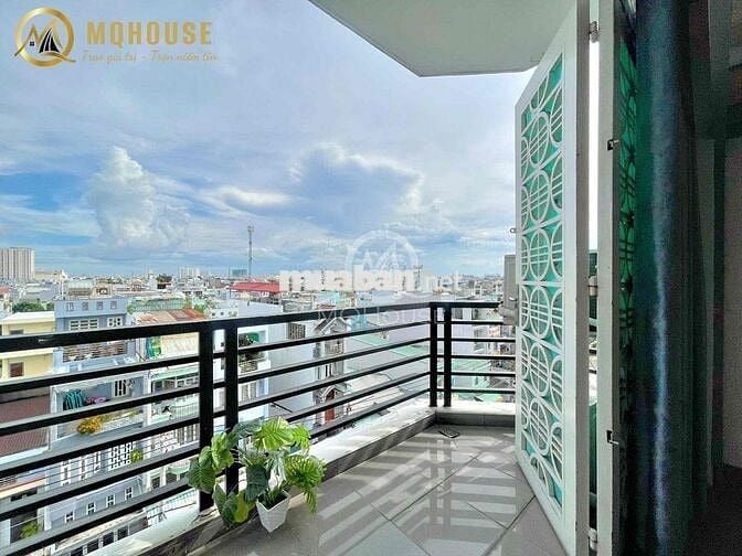 Cho thuê duplex cửa sổ trời/ban công siêu rộng giá rẻ - Gần Văn Hiến