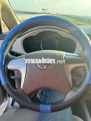 Toyota Innova 2016 2.0E - 84000 km