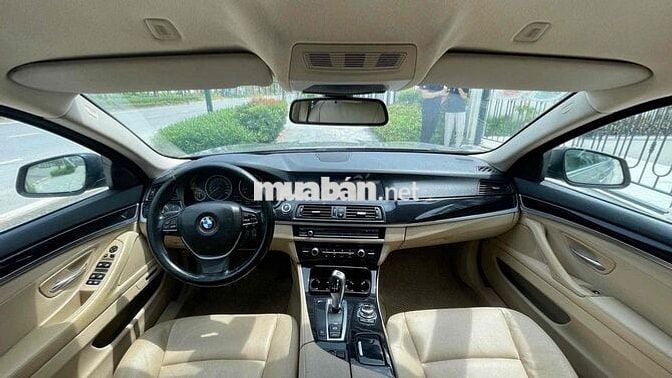 BMW 5 Series 2011 528i - 178000 km