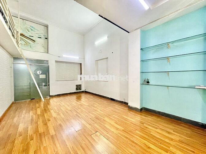 CHO THUÊ MẶT BẰNG KINH DOANH CÓ GÁC LỬNG Ở LẠI NGAY SÂN BAY