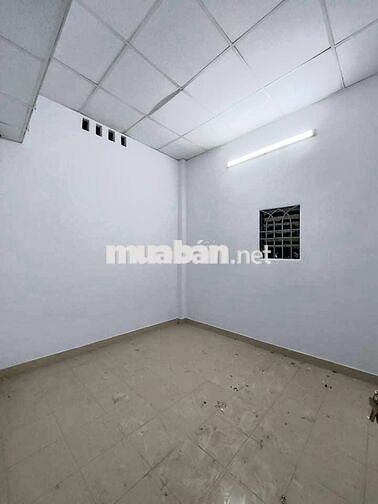 Bán nhà 745/... đường Quang Trung, F12, 60m2, 2 lầu, 4PN, 3WC, 4,8 tỷ