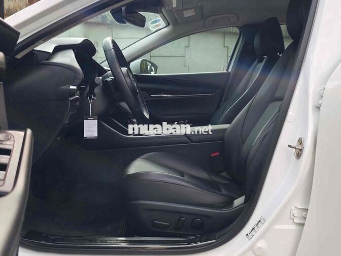 Mazda 3 2023 1.5L Luxury - giá tốt