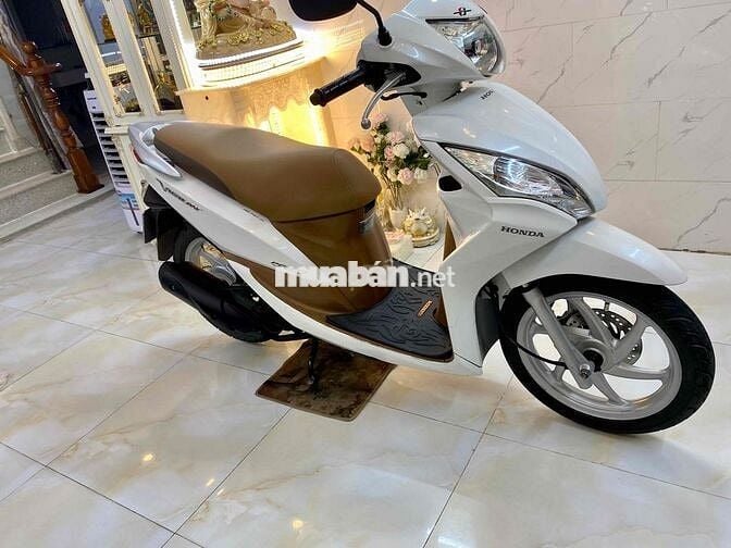Vision Fi Trắng nâu (Trùm mền) Bstp mới 98% Zin
