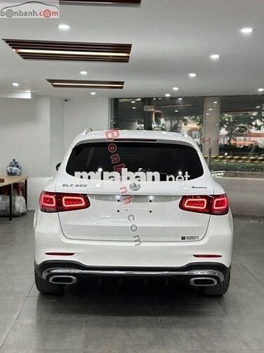 MERC GLC300 sx2020 chạy hơn 7vạn km