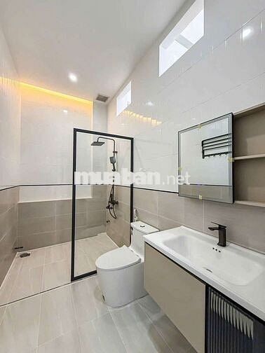 BÁN NHÀ 3 LẦU
- ĐƯỜNG SỐ 5, KDC VĂN HOÁ TÂY ĐÔ
___ - GIÁ: 5 TỶ 800