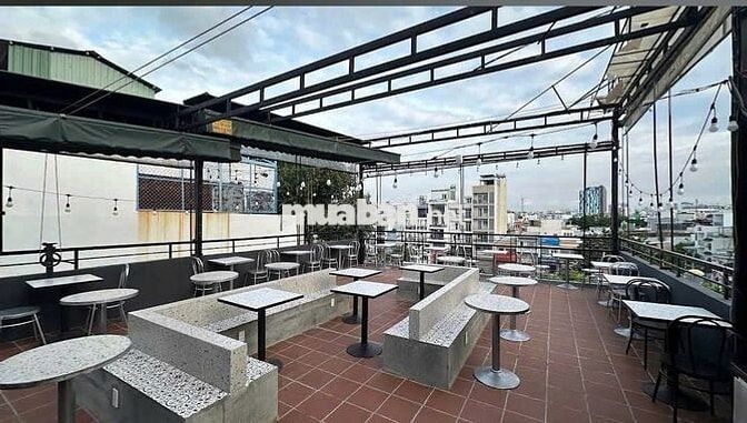 MT Trường Sa , Quận 3 - 8x12 - 4 Tầng Suốt Ốp Kính Đẹp