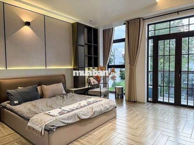 BÁN NHÀ 3 LẦU
- ĐƯỜNG SỐ 5, KDC VĂN HOÁ TÂY ĐÔ
___ - GIÁ: 5 TỶ 800