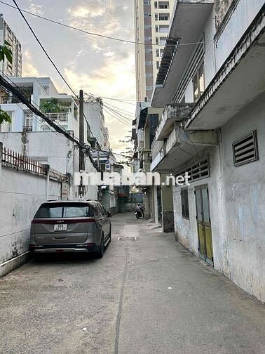 TRUNG TÂM QUẬN 10 NGAY 3 THÁNG 2 - Ô TÔ NÉ NHAU 5 TẦNG NHỈNH 8 TỶ .