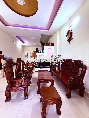 CHO THUÊ NHÀ PHƯỜNG TAM HIỆP GIÁ 8 TRIỆU