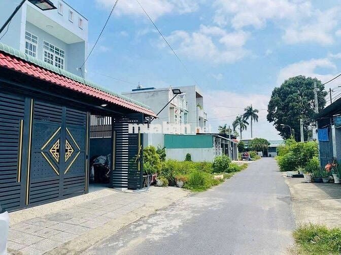 Góc 2 MẶT TIỀN TL2, Tân Phú Trung, 80m2(5x16)m, SHR, Giá 2 tỷ 350.