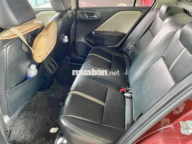 Honda City 2016 1.5 CVT - 100000 km