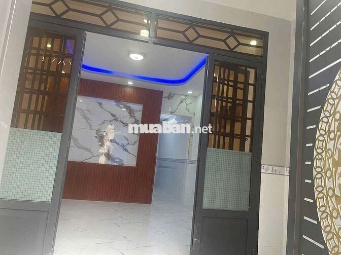 Nhà sdc có số nhà huyện.hem xe hơi