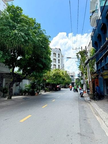 BÁN NHÀ MẶT TIỀN : 6 ĐƯỜNG SỐ 42  - P. TÂN QUY - Q. 7 - TPHCM