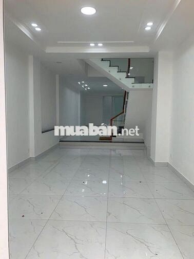 NHÀ HOT ! Cho thuê nhà 339D Lê Văn Sỹ, Q3. DTSD 350m2