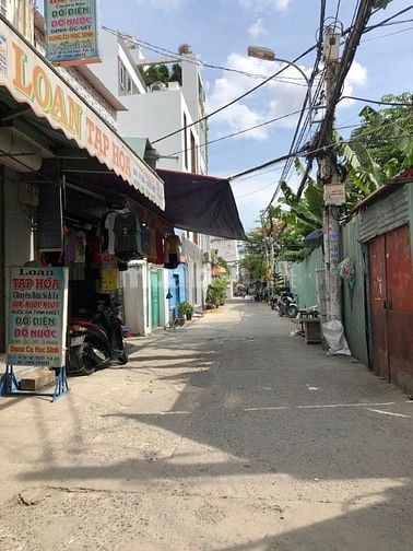 Nhà ngộp bank Nguyễn Thị Minh Khai , Q3. DT 78m2 - Giá 4 tỷ 850