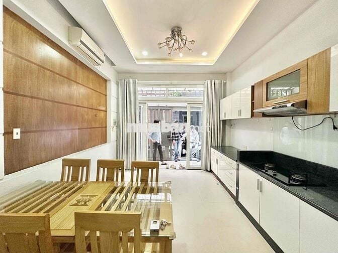 🏙️Cho Thuê Nhà Nguyên Căn 3PN 3WC Full Nội Thất Ngay Phan Xích Long