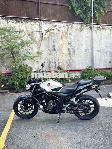 Honda CB500F 2018 có sẳn nhiều đồ