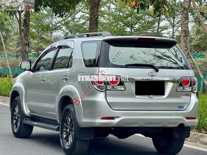 Toyota Futuner 2015 Tự động 2 cầu