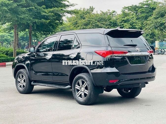 Toyota Fortuner 2.4G 4x2 AT Model 2021 Xe cá nhân