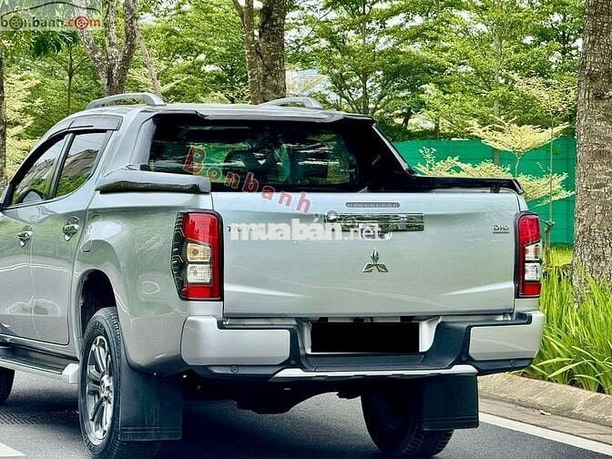 Triton 2019 2 cầu Tự động