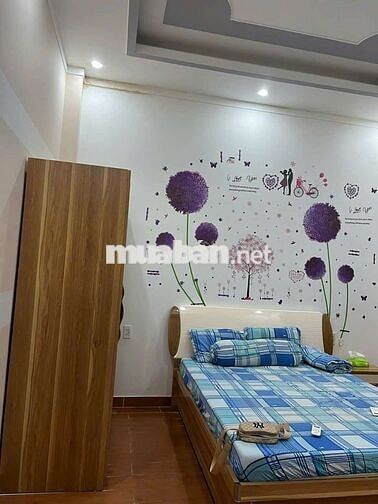 CHO THUÊ NHÀ 2 LẦU 4PN 12tr NGAY KCN NAM TÂN UYÊN,