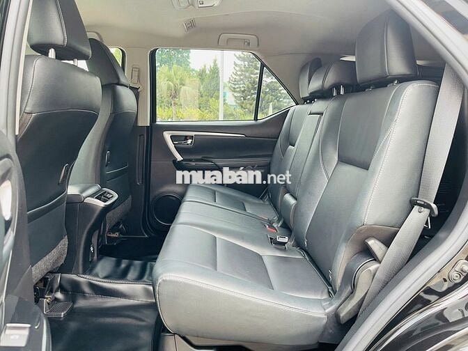 Toyota Fortuner 2.4G 4x2 AT Model 2021 Xe cá nhân
