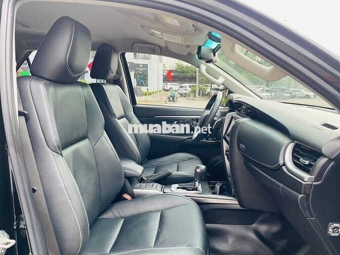 Toyota Fortuner 2.4G 4x2 AT Model 2021 Xe cá nhân