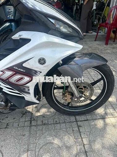 ex 135 đời 2011 xe đẹp máy zin êm ( có trả góp)