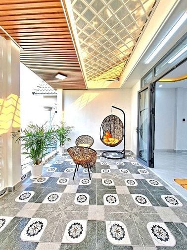 Căn nhà đẹp siêu rộng ngay Phạm Văn Hai, TB. DT: 70m2 / 3 Tỷ 210. SHR