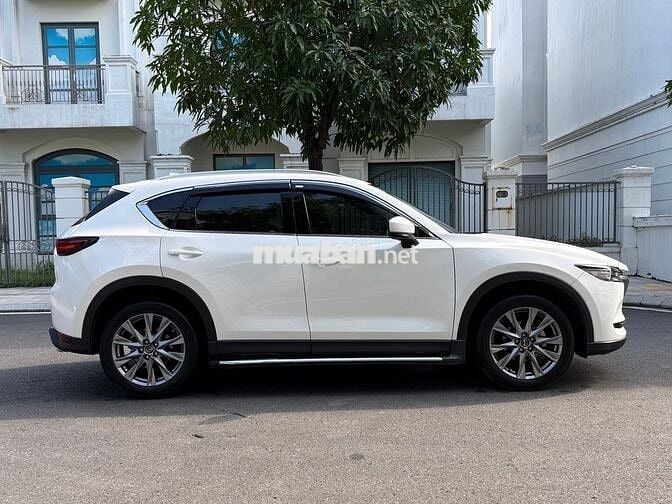 Mazda CX-5 2.0AT Luxury Model 2022 Biển số SG