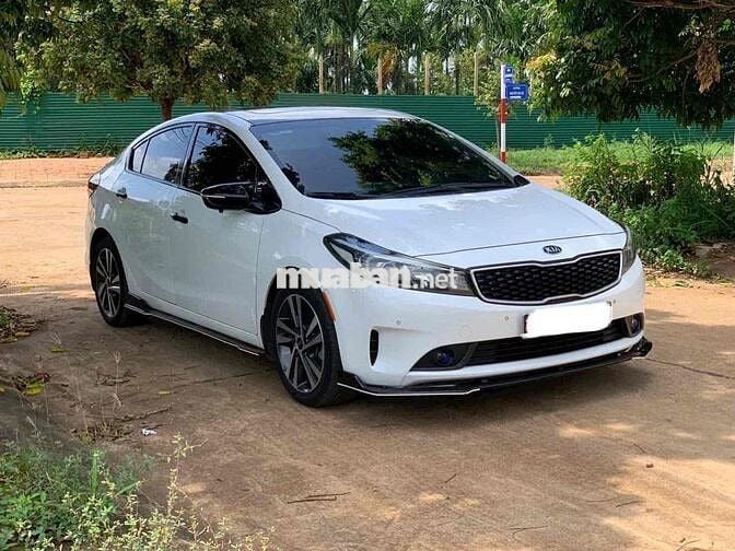 Kia Cerato 2017 1.6 AT - 76000 km