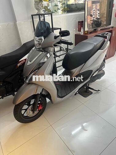 Lead 4vl biển Sg ạ