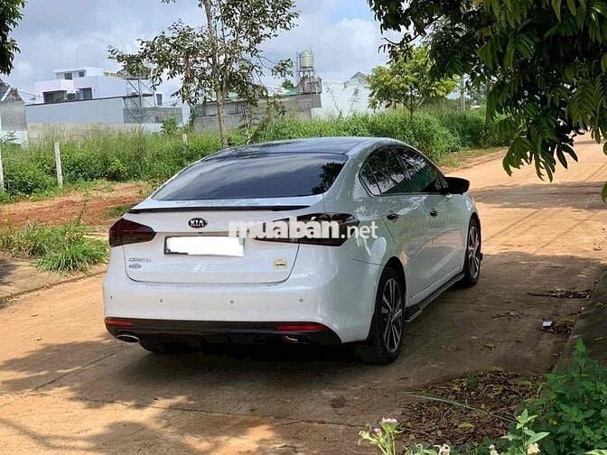 Kia Cerato 2017 1.6 AT - 76000 km