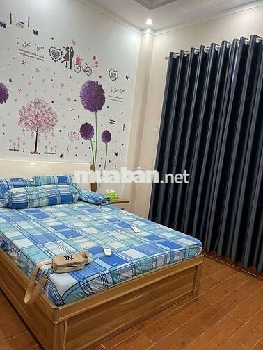 CHO THUÊ NHÀ 2 LẦU 4PN 12tr NGAY KCN NAM TÂN UYÊN,