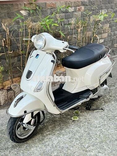 Piaggio Vespa