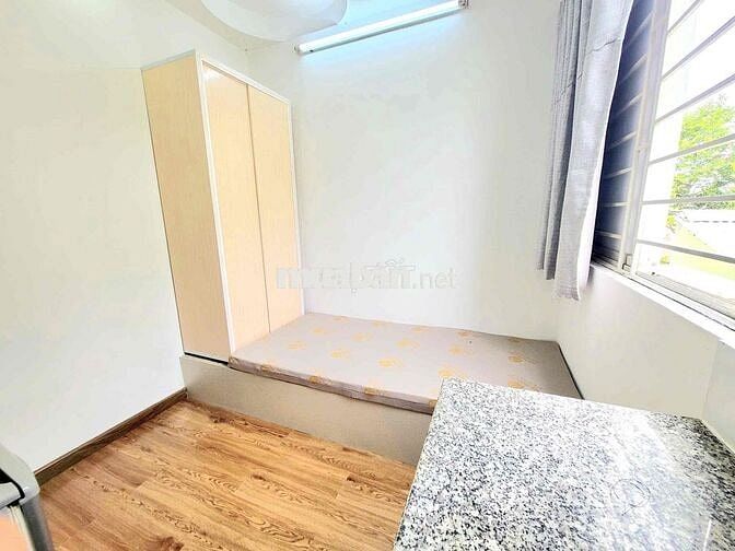 CHO THUÊ STUDIO FULL NỘI THẤT-THANG MÁY NGAY ISB ĐH KINH TẾ . CHỈ 4Tr