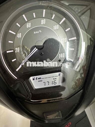 Lead 4vl biển Sg ạ