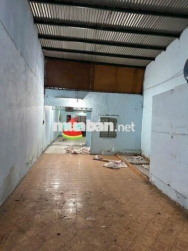 ✔Chấp Nhận Cắt Lỗ Thêm 300Triệu Nhà C4 Nát Ở Gần CHợ Việt Kiều 820Tr✔