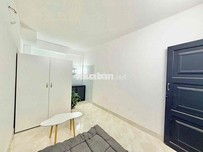 Căn Hộ Dịch Vụ Mới Xây Sẵn Nội Thất Kế Bên ĐH Công Thương