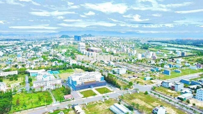 Bán nhanh lô đất đẹp mặt tiền 8m rộng rãi-Gần chợ Điện Ngọc,bệnh viện