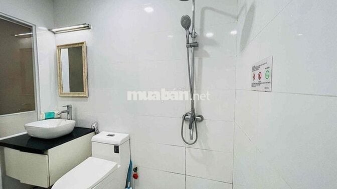 ĐỘC BẢN PENHOUSE 60M2 TRUNG TÂM BẾN THÀNH QUẬN 1 FULL TIỆN NGHI 7.xTr