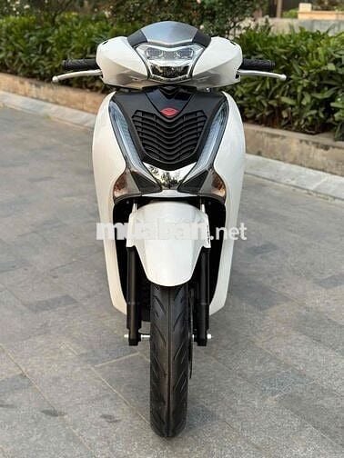 Cần bán SH 125 ABS 2019 màu trắng cực chất lượng