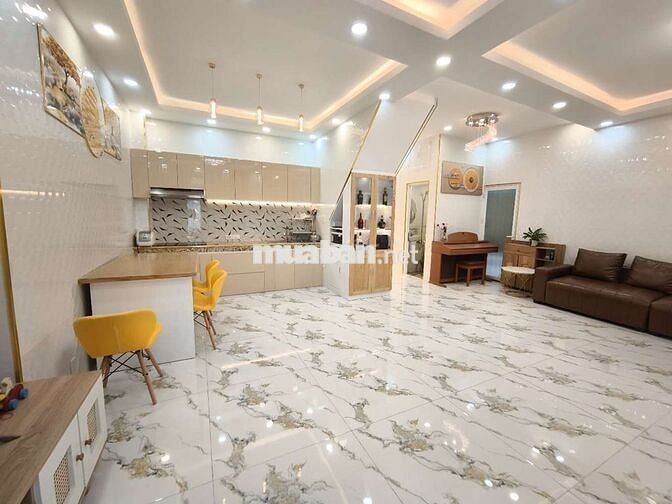 DT:46,7m2- Bán nhà mới 2Tầng ,3PN, 3WC Hẻm Xe Hơi Lê Văn Sỹ ,Giá 8,5Tỷ