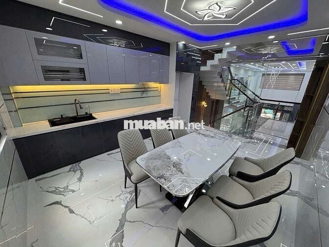 NHÀ 5 TẦNG ĐẸP — MÃ LÒ PHƯỜNG BÌNH TRỊ ĐÔNG (4m x 17m)