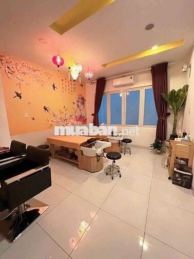 Sang nhượng Spa đang hoạt động