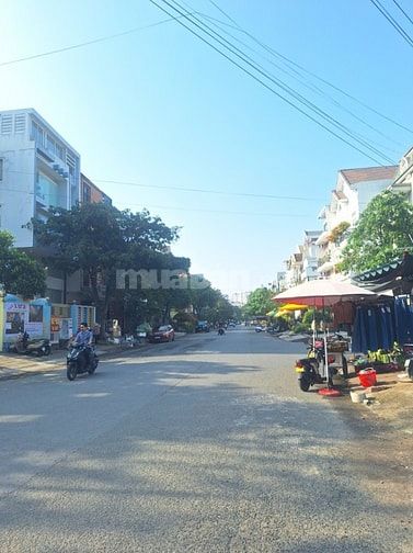 Bán gấp nhà phố VIP Hiệp Bình Chánh – 18 TỶ sở hữu ngay