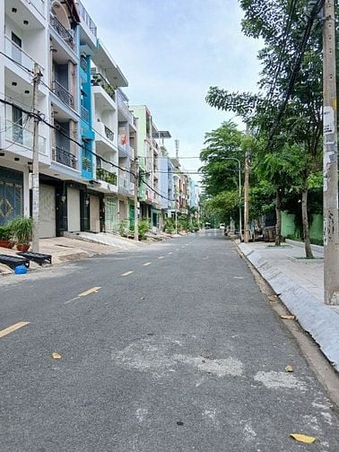BÁN NHÀ CẤP 4 ĐƯỜNG SỐ 54 Q6 (8X17) GIÁ 21 TỶ