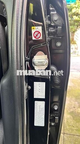 Toyota Innova 2017 Venturer - 580000 km