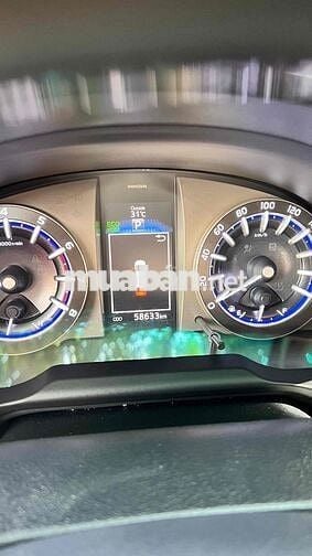 Toyota Innova 2017 Venturer - 580000 km