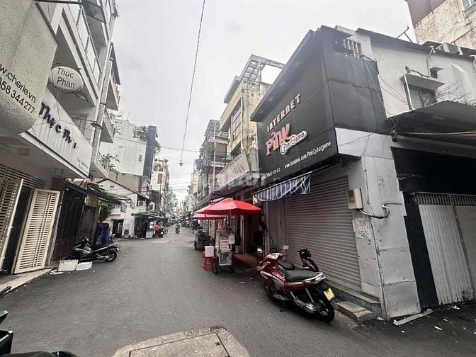 Nhàbán tiện kinhdoanh,cho thuê đều tốt,có dòng tiền cho thuênha40triêu